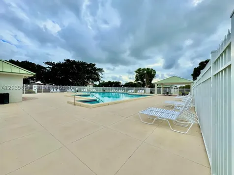 1415 SW 110th Way Davie FL 33324