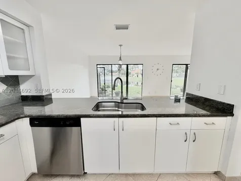 1415 SW 110th Way Davie FL 33324