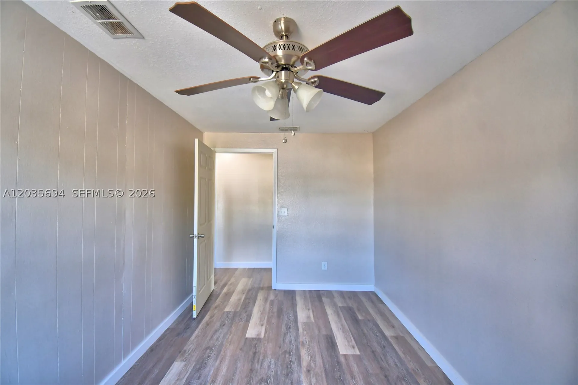 208 Center Street Other City - In The State Of Florida FL 33823
