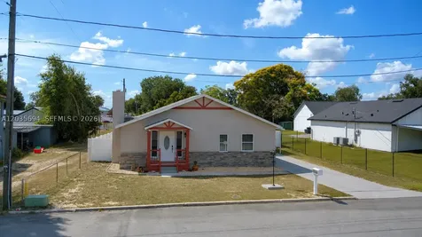 208 Center Street Other City - In The State Of Florida FL 33823