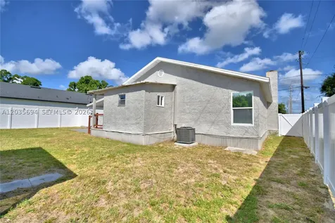 208 Center Street Other City - In The State Of Florida FL 33823