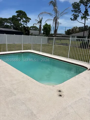 1781 SE Fairfield Street Port St. Lucie FL 34983