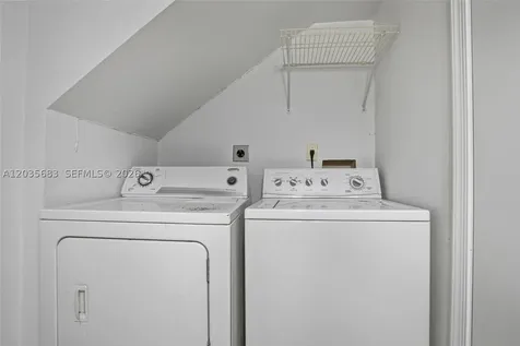 13993 SW 94th Cir Lane Miami FL 33186