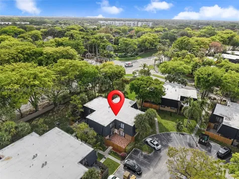 13993 SW 94th Cir Lane Miami FL 33186