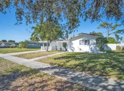 3811 NW 6th Place Lauderhill FL 33311