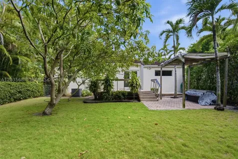 2355 Overbrook Street Coconut Grove FL 33133