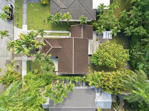 2355 Overbrook Street Coconut Grove FL 33133