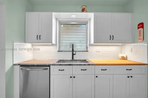 2420 SW 21st Avenue Miami FL 33145