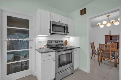 2420 SW 21st Avenue Miami FL 33145