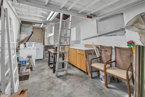 2420 SW 21st Avenue Miami FL 33145