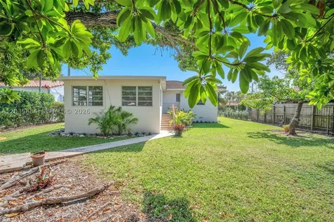 2420 SW 21st Avenue Miami FL 33145