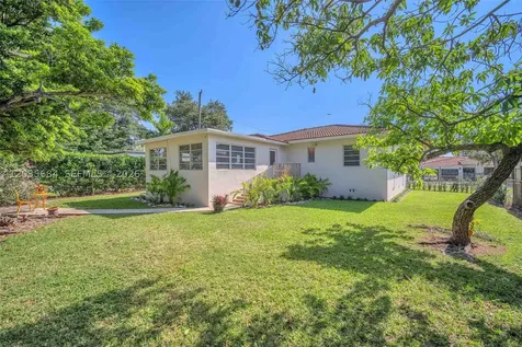 2420 SW 21st Avenue Miami FL 33145
