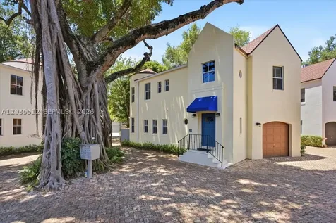 2917 Jackson Avenue Miami FL 33133