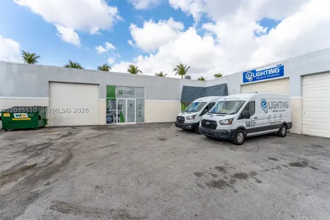12134 SW 114 Place Miami FL 33176