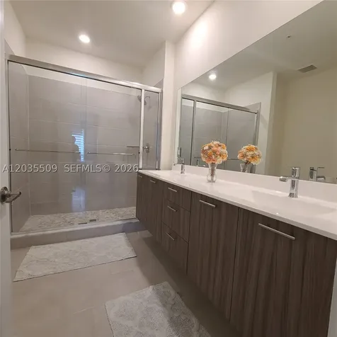 8301 NW 41st Doral FL 33166