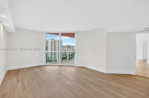 3370 Hidden Bay Drive Aventura FL 33180