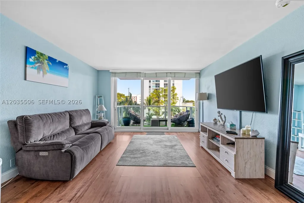 1000 West Avenue Miami Beach FL 33139