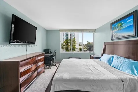 1000 West Avenue Miami Beach FL 33139