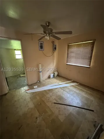 2125 W 5th Avenue Hialeah FL 33010