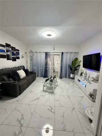 270 NW 71st Avenue Miami FL 33126