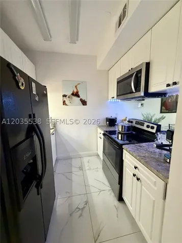 270 NW 71st Avenue Miami FL 33126