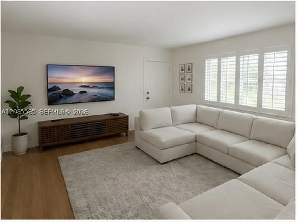 7880 SW 55th Avenue Miami FL 33143