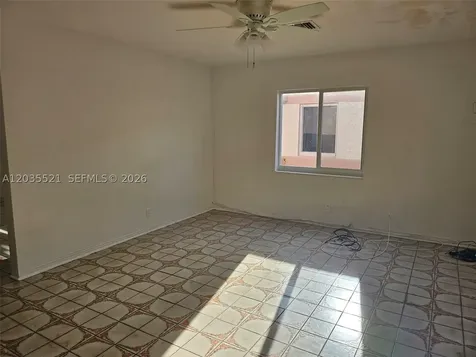 709 NE 4th Court Hallandale Beach FL 33009