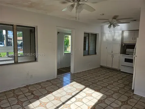 709 NE 4th Court Hallandale Beach FL 33009