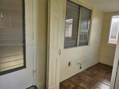 709 NE 4th Court Hallandale Beach FL 33009