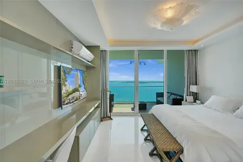 800 Claughton Island Drive Miami FL 33131