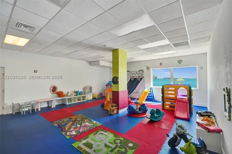 800 Claughton Island Drive Miami FL 33131