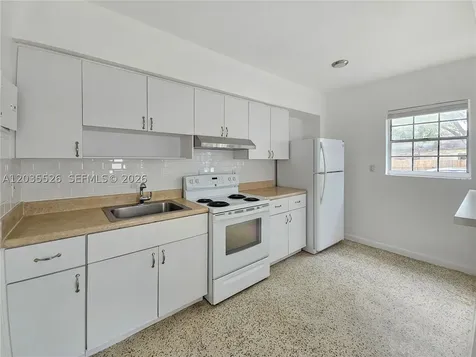 6601 SW 10th Street West Miami FL 33144