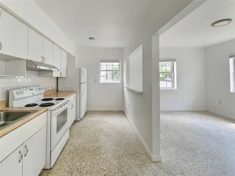 6601 SW 10th Street West Miami FL 33144
