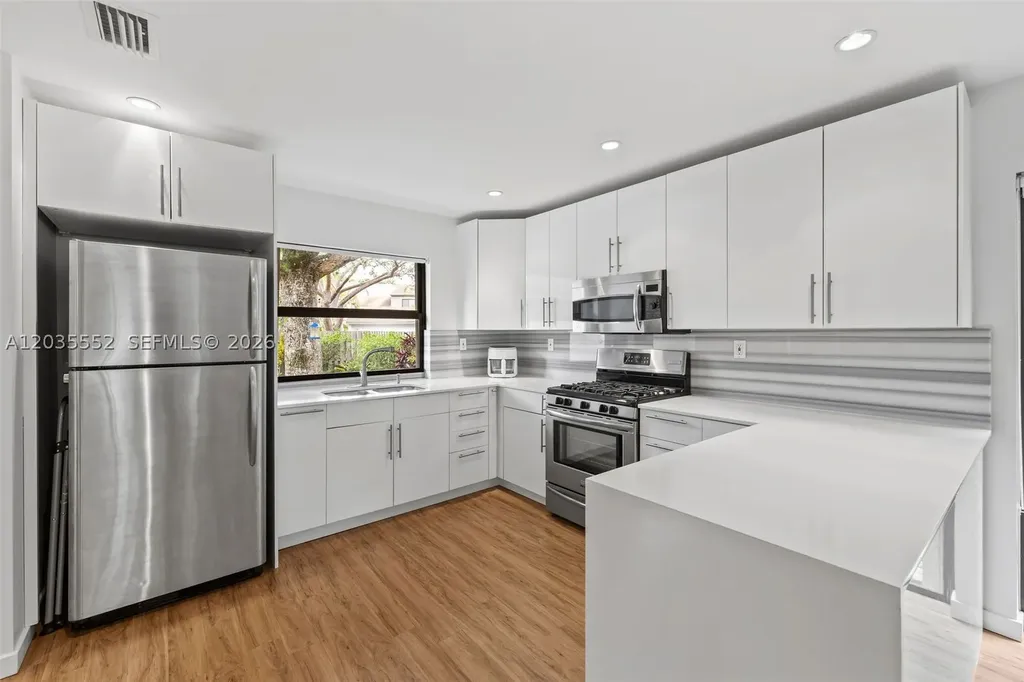11045 SW 113th Place Miami FL 33176