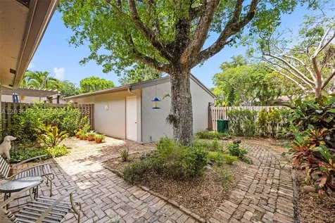 11045 SW 113th Place Miami FL 33176