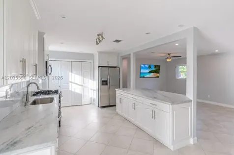 6255 SW 62nd Court South Miami FL 33143