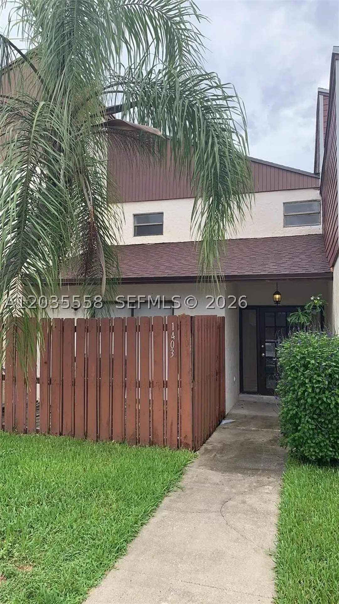 1403 White Pine Drive Wellington FL 33414