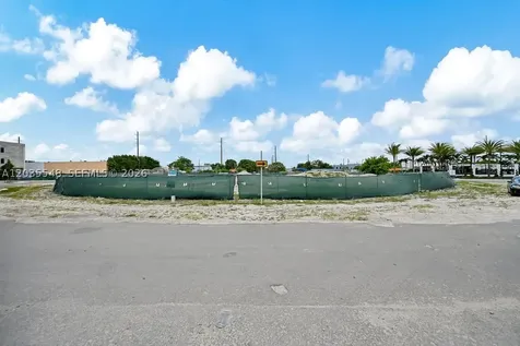 10800 NW 24th Street Sweetwater FL 33165