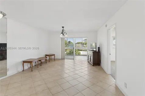 7887 Golf Cir Drive Margate FL 33063
