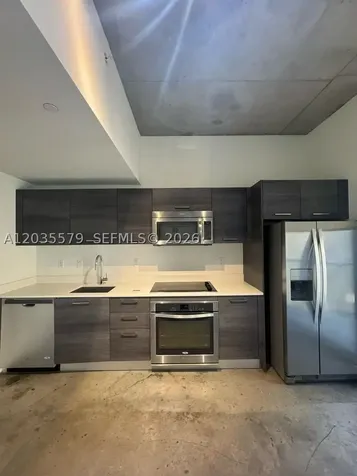 151 SE 1st Street Miami FL 33131
