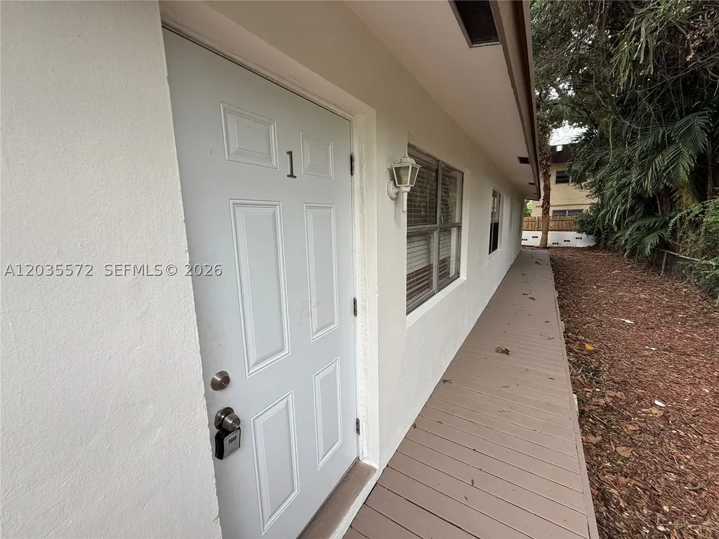 1406 SW 1st Fort Lauderdale FL 33312
