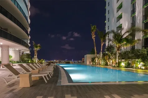 488 NE 18th Street Miami FL 33132