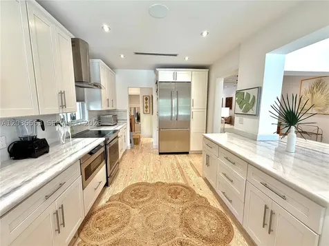 1460 Cleveland Road Miami Beach FL 33141