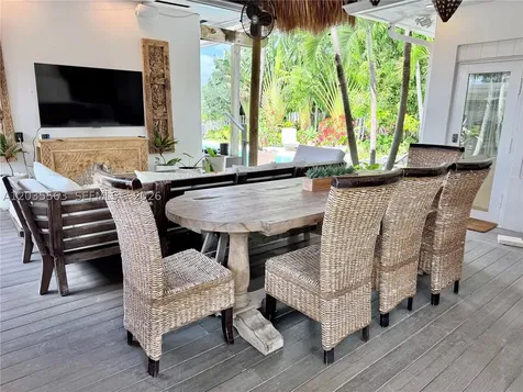 1460 Cleveland Road Miami Beach FL 33141