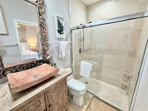 1460 Cleveland Road Miami Beach FL 33141