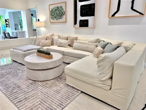 1460 Cleveland Road Miami Beach FL 33141