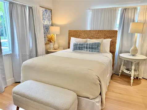 1460 Cleveland Road Miami Beach FL 33141