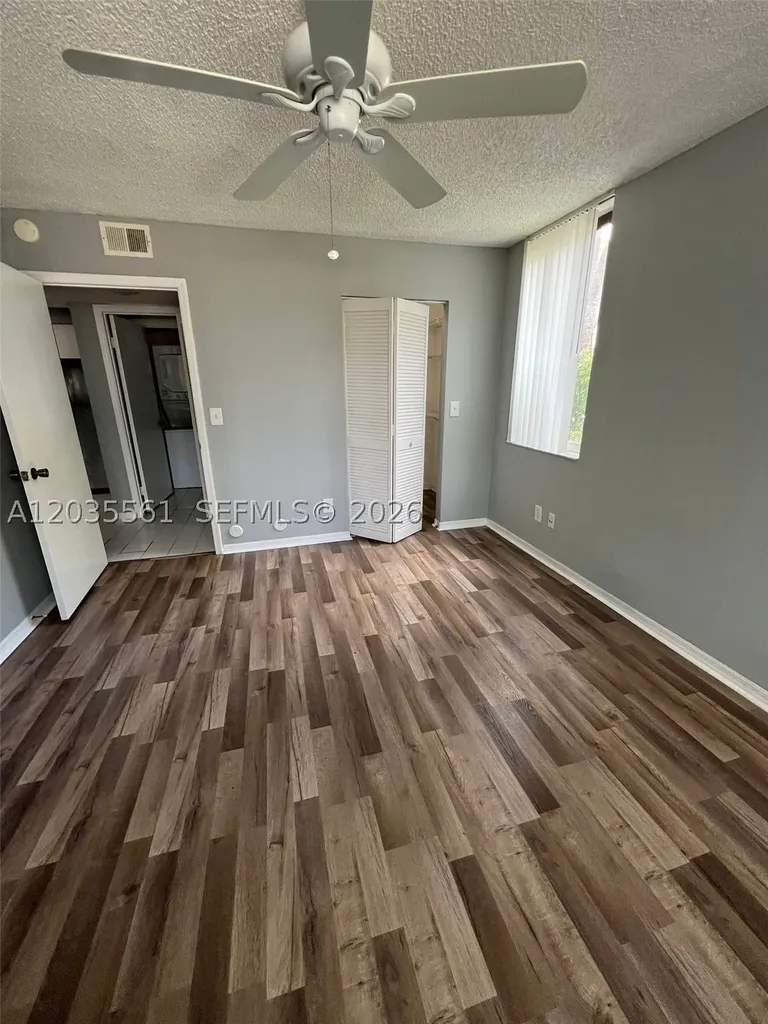 3985 W Mcnab Road Pompano Beach FL 33069