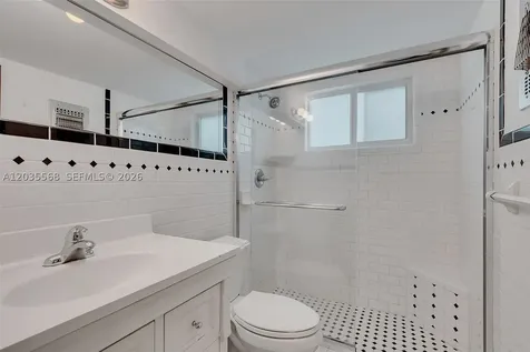 1035 Meridian Avenue Miami Beach FL 33139