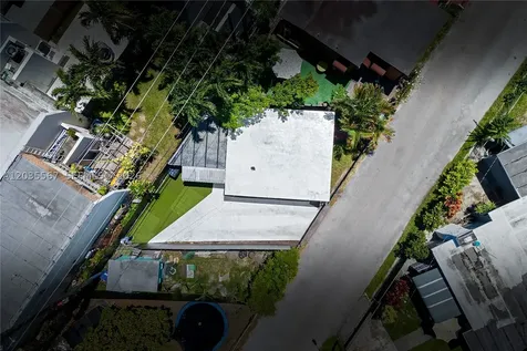 2270 NE 135th Terrace North Miami Beach FL 33181